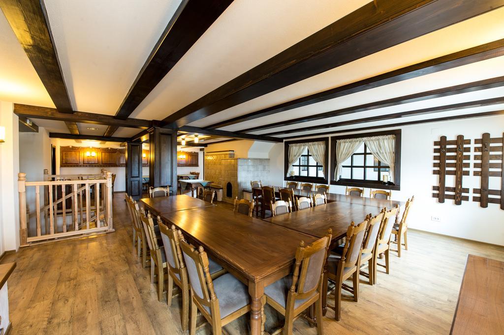 Hotel Castel Royal Mosnita Noua 외부 사진