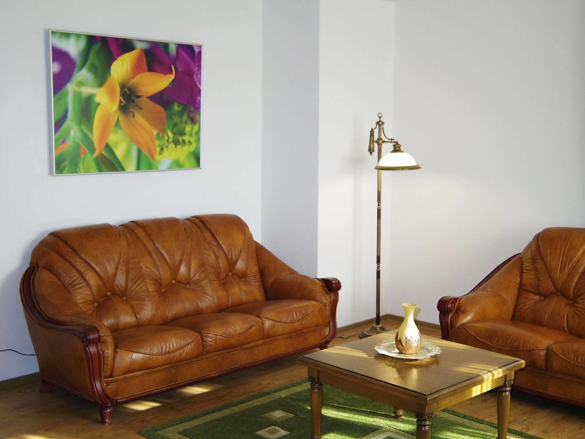 Hotel Castel Royal Mosnita Noua 외부 사진