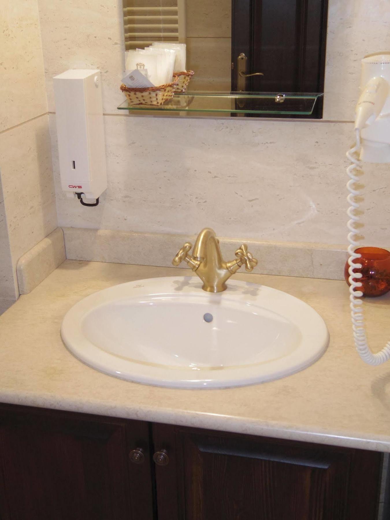 Hotel Castel Royal Mosnita Noua 외부 사진